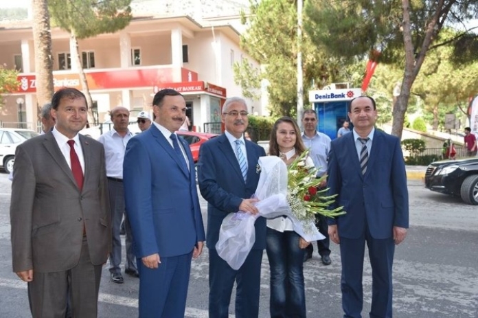 Manisa Valisi Güvençer’den Soma’ya Ziyaret ve İncelemeler
